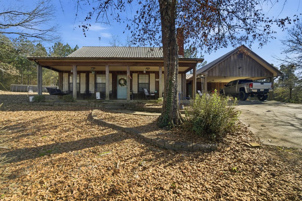 26 Bilbo Ln., Purvis, MS 39475