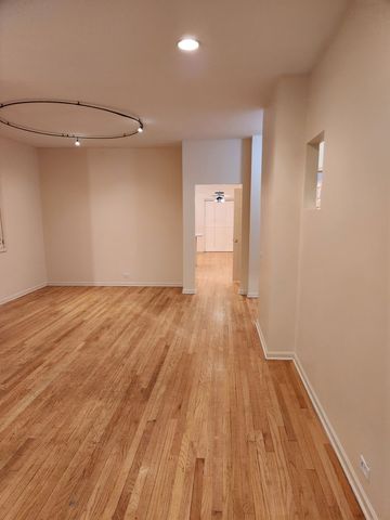 1507 W George Street, Chicago, IL 60657