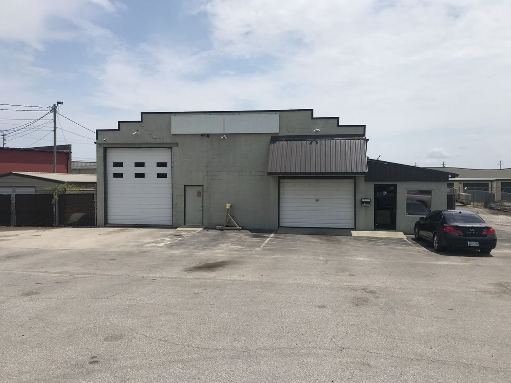 101 Rocky Rd, Lebanon, TN 37087