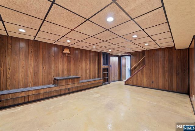 461 Crestwood Avenue, Hackensack, NJ 07601