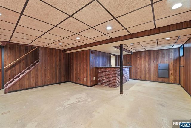 461 Crestwood Avenue, Hackensack, NJ 07601
