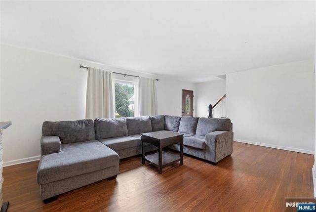 461 Crestwood Avenue, Hackensack, NJ 07601
