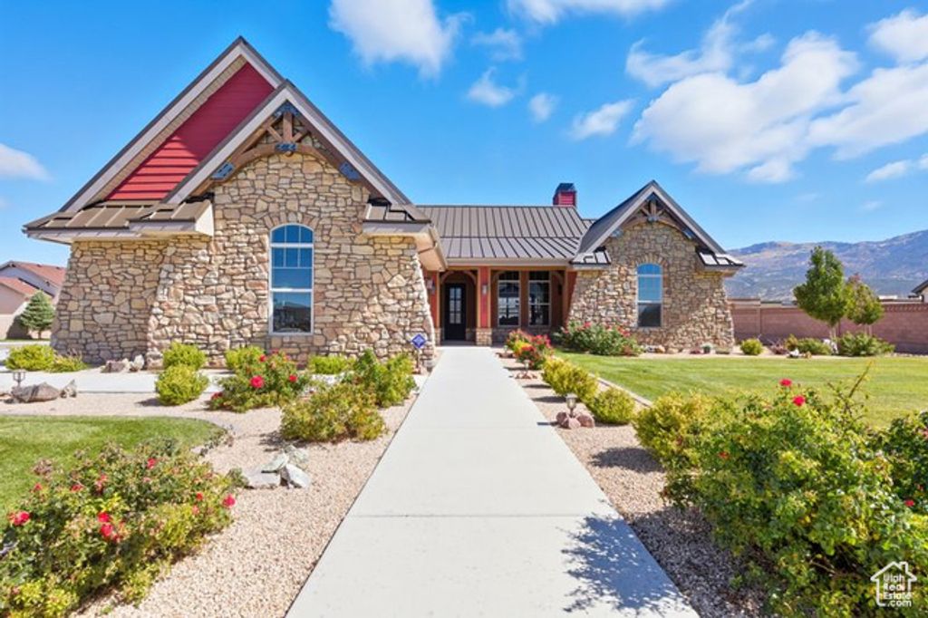 865 S CLIFFS DR, Cedar City, UT 84720