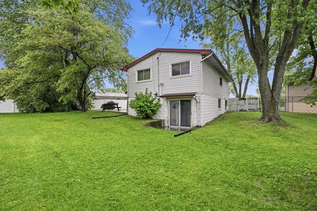7055 Van Buren Street, Merrillville, IN 46410