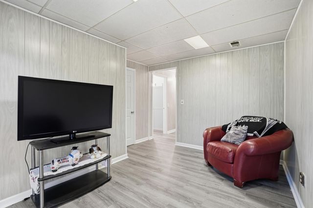 7055 Van Buren Street, Merrillville, IN 46410