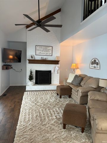 10501 N B Drive, Kendallville, IN 46755