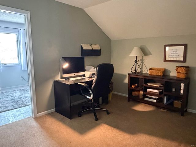 10501 N B Drive, Kendallville, IN 46755