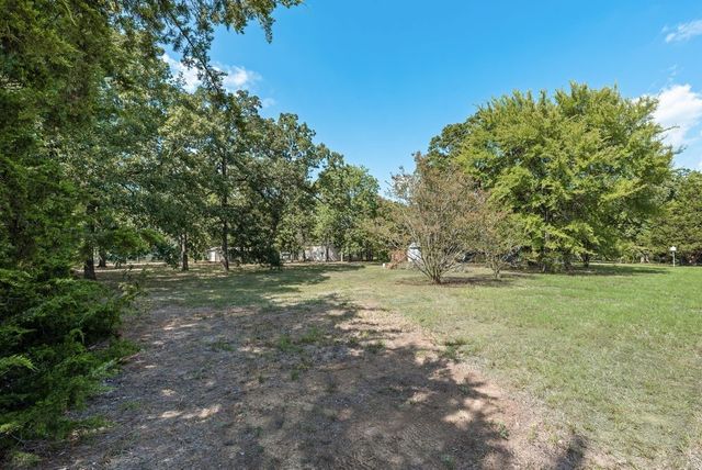 106 Hammer Road, Eustace, TX 75124