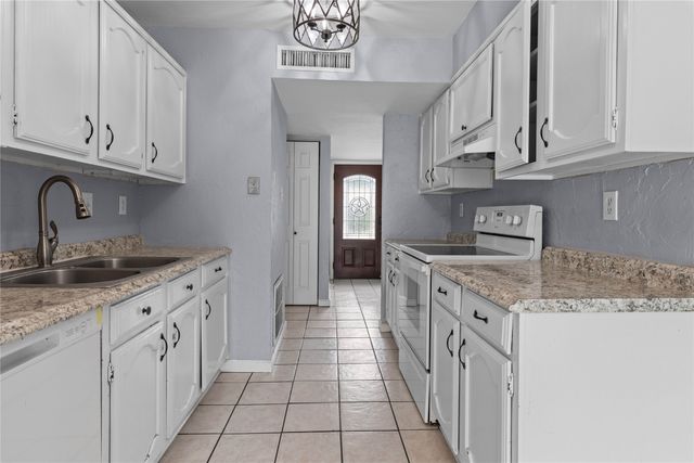 1105 Joshua Tree Drive, Plano, TX 75023