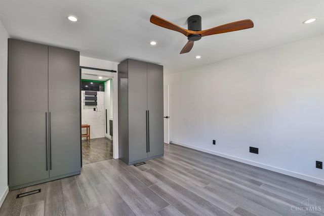 10555 Montgomery Road, Montgomery, OH 45242