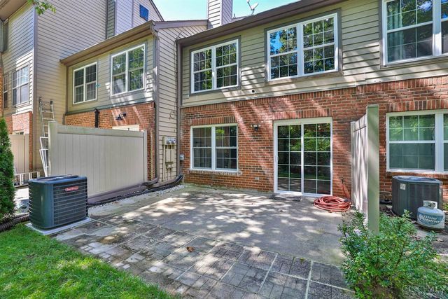 10555 Montgomery Road, Montgomery, OH 45242