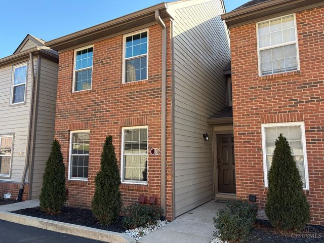 10555 Montgomery Road, Montgomery, OH 45242