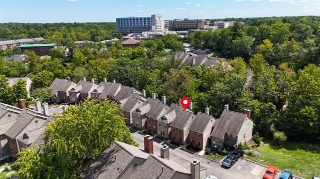 10555 Montgomery Road, Montgomery, OH 45242