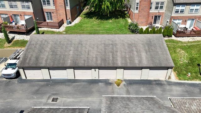 10555 Montgomery Road, Montgomery, OH 45242