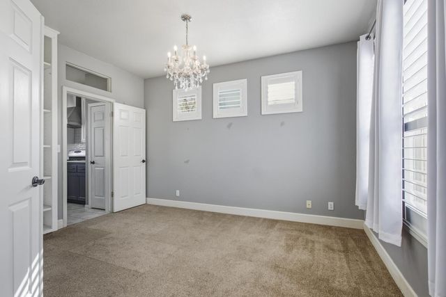 208 Rector Ln, Modesto, CA 95357