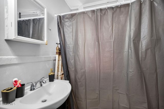 1257 Broadway, Albany, NY 12204