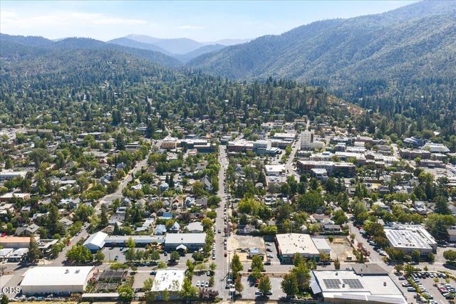 283 N 2nd Street, Ashland, OR 97520