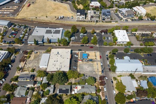 283 N 2nd Street, Ashland, OR 97520