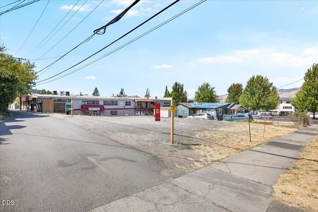 283 N 2nd Street, Ashland, OR 97520
