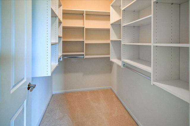 57 Pond View Way, Fitchburg, WI 53711