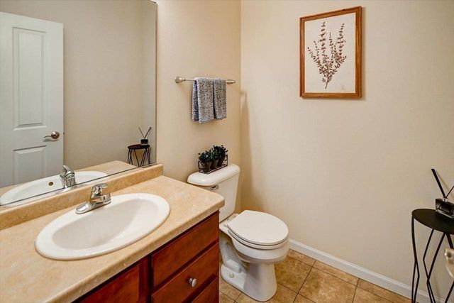 57 Pond View Way, Fitchburg, WI 53711