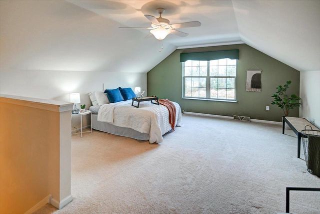 57 Pond View Way, Fitchburg, WI 53711