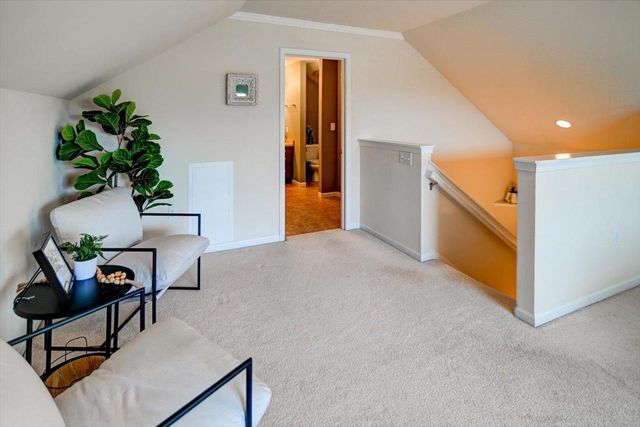 57 Pond View Way, Fitchburg, WI 53711