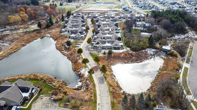 57 Pond View Way, Fitchburg, WI 53711