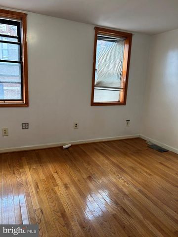1813 E HAZZARD ST, Philadelphia, PA 19125