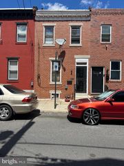 1813 E HAZZARD ST, Philadelphia, PA 19125
