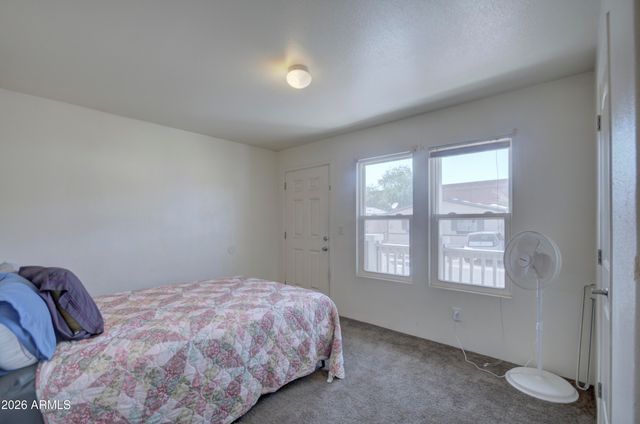 625 W MCKELLIPS Road 156, Mesa, AZ 85201
