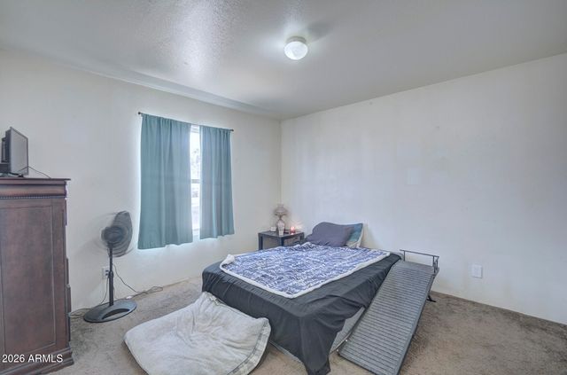 625 W MCKELLIPS Road 156, Mesa, AZ 85201