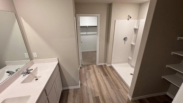 560 MARSH Street, Cleburne, TX 76033