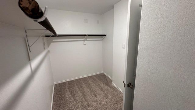 560 MARSH Street, Cleburne, TX 76033