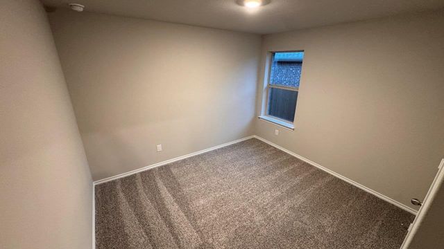 560 MARSH Street, Cleburne, TX 76033