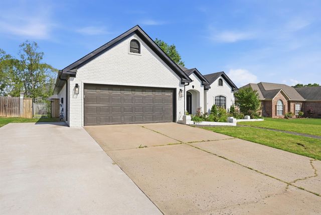1810 Amelia Drive, Conway, AR 72034