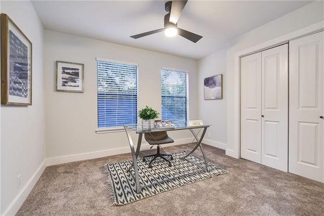 1308 Matthews LN A, Austin, TX 78745
