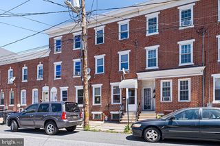 917 LINDEN STREET, Wilmington, DE 19805