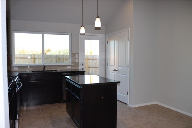 225 Graver ST, Georgetown, TX 78626