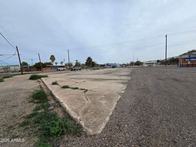 514 N MAIN Street 12, Eloy, AZ 85131