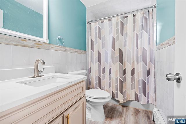 70 Coger Street, Saddle Brook, NJ 07663