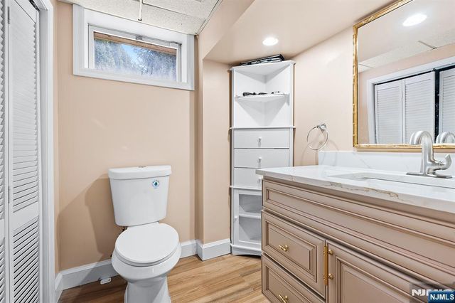 70 Coger Street, Saddle Brook, NJ 07663