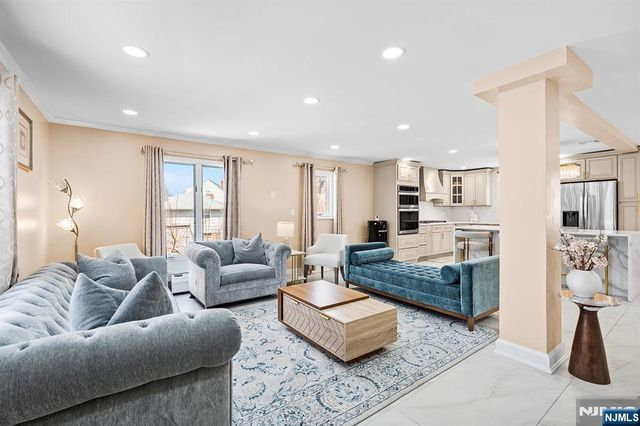 70 Coger Street, Saddle Brook, NJ 07663