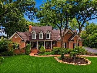 20 E Loch Lloyd Parkway, Loch Lloyd, MO 64012