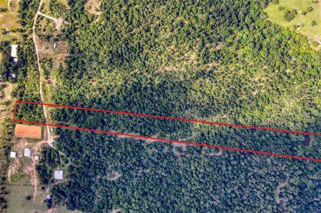 000 Fawn Ridge RD, Cedar Creek, TX 78612