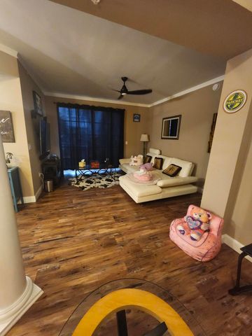 533 NE 3rd Avenue 421, Fort Lauderdale, FL 33301