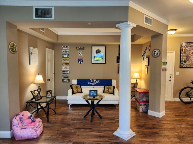 533 NE 3rd Avenue 421, Fort Lauderdale, FL 33301