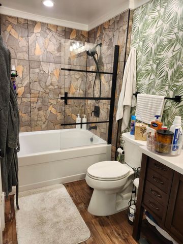 533 NE 3rd Avenue 421, Fort Lauderdale, FL 33301