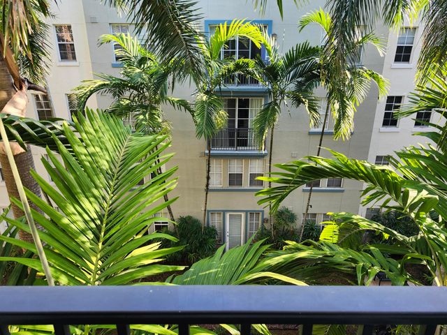 533 NE 3rd Avenue 421, Fort Lauderdale, FL 33301