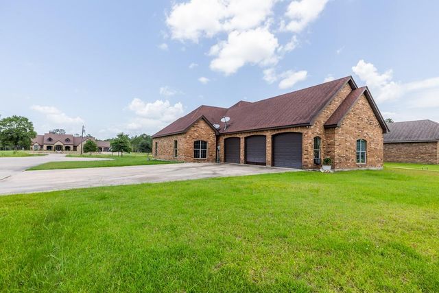 6805 Aquarius, Vidor, TX 77662